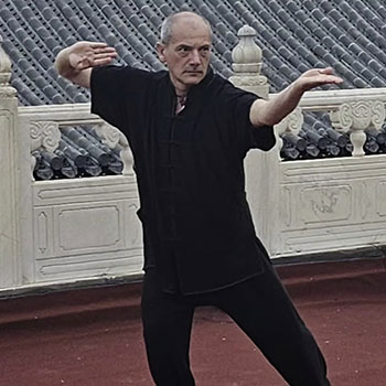 ì Antonio Gentile